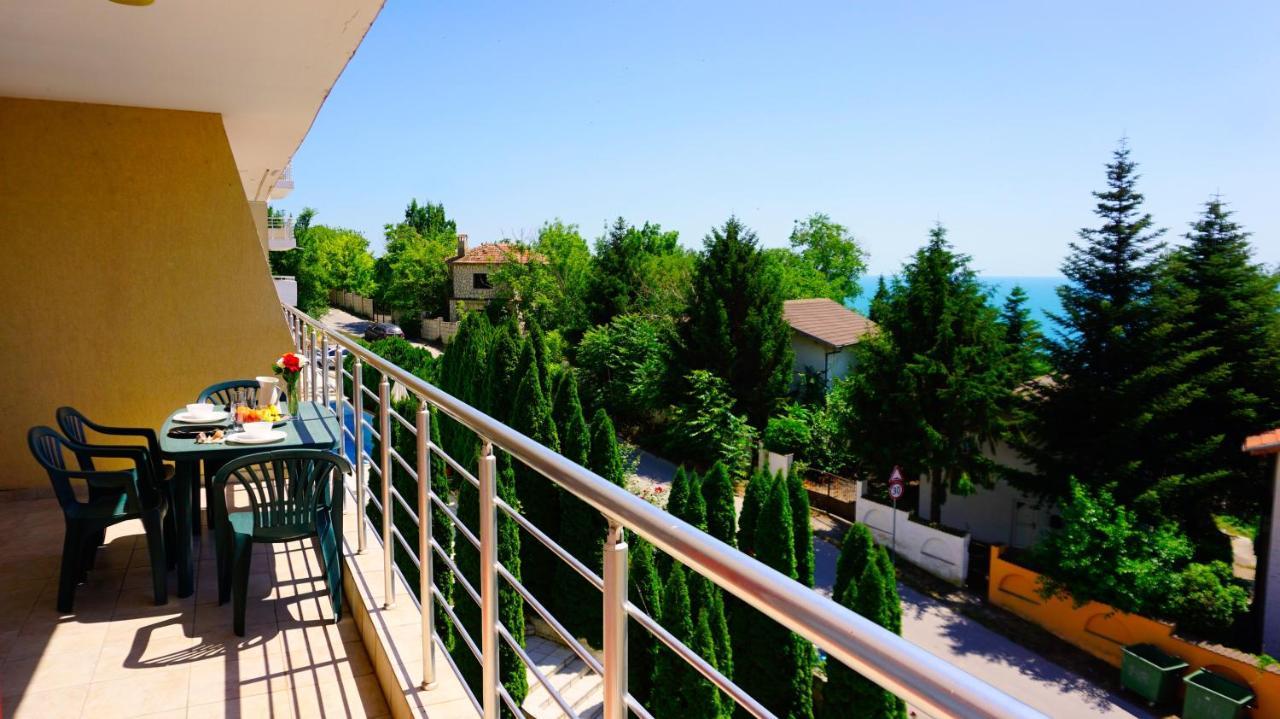 Apartment Marina Residence - Апартамент Марина Резидънс Kavarna Exterior photo