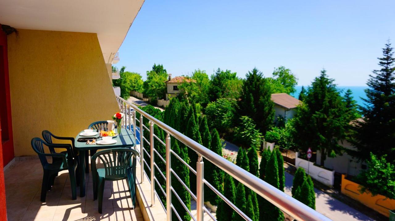 Apartment Marina Residence - Апартамент Марина Резидънс Kavarna Exterior photo