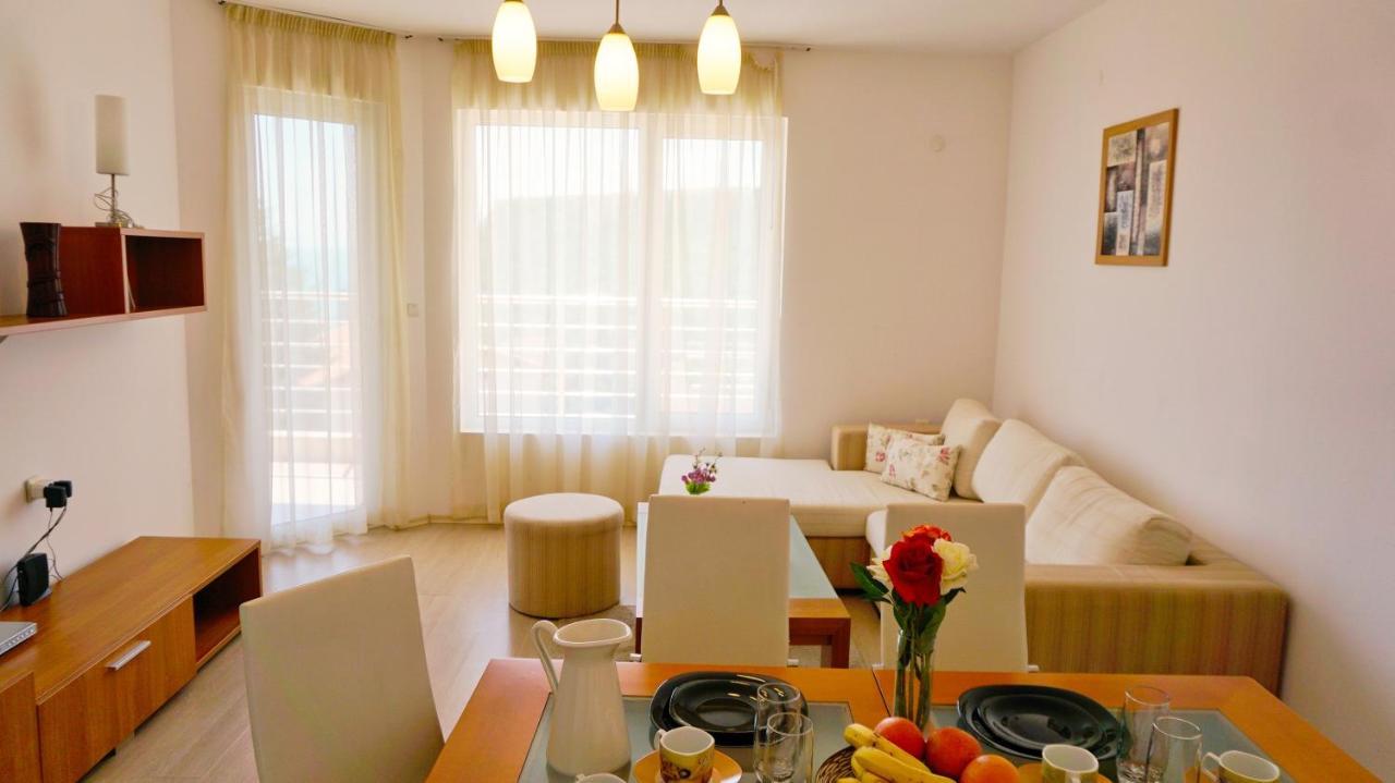 Apartment Marina Residence - Апартамент Марина Резидънс Kavarna Exterior photo